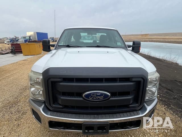 Image of Ford F-250 equipment image 2