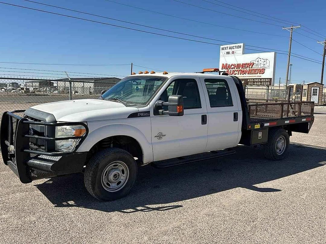 Image of Ford F-350 Primary image