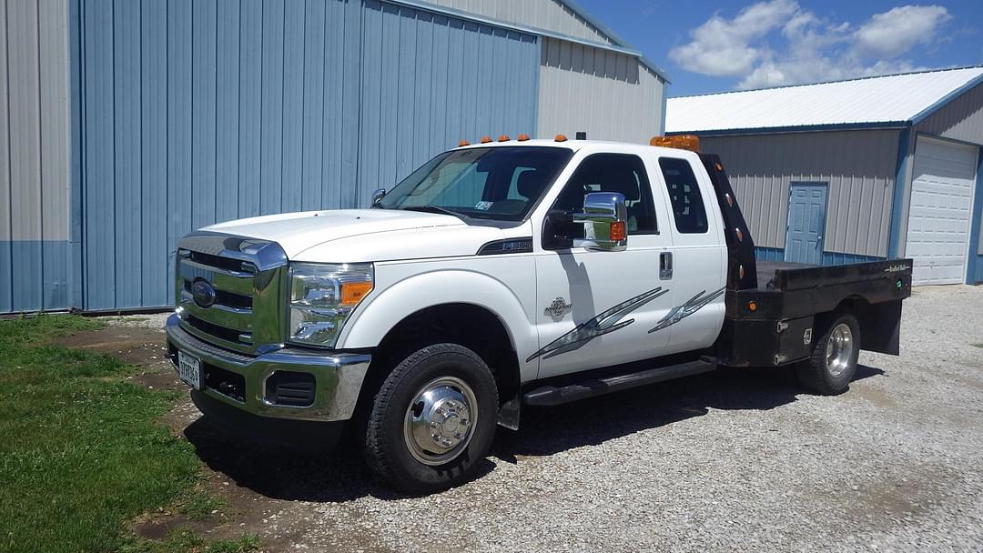 Image of Ford F-350 Primary image