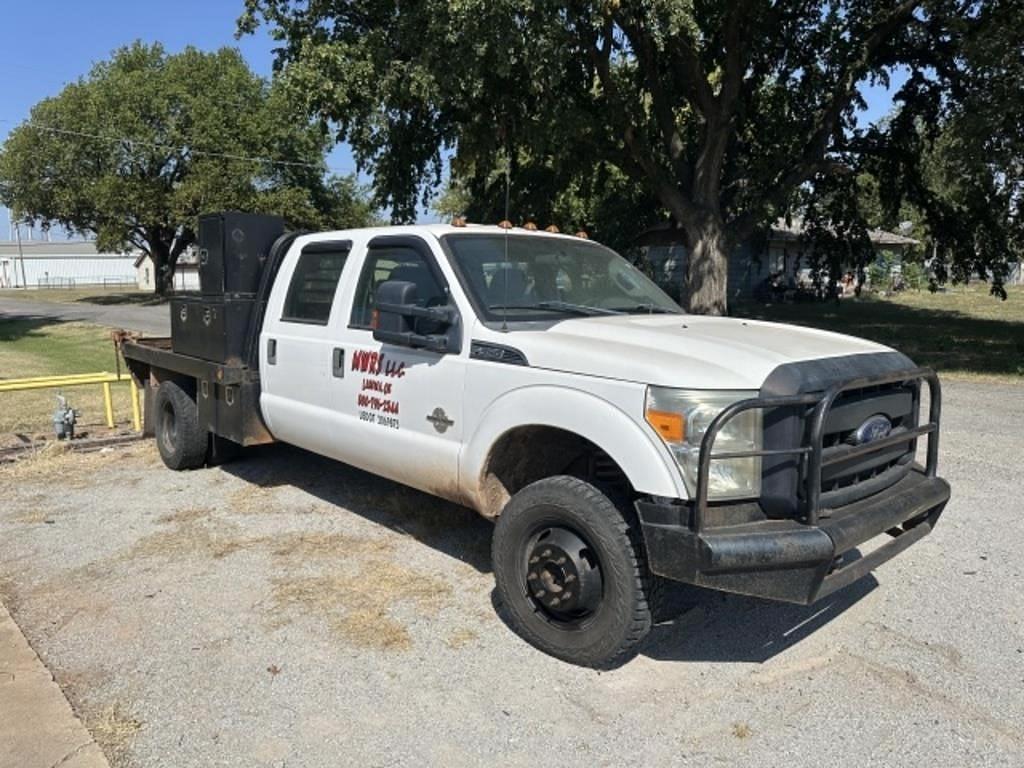 Image of Ford F-350 Primary image