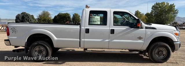 Image of Ford F-350 equipment image 3