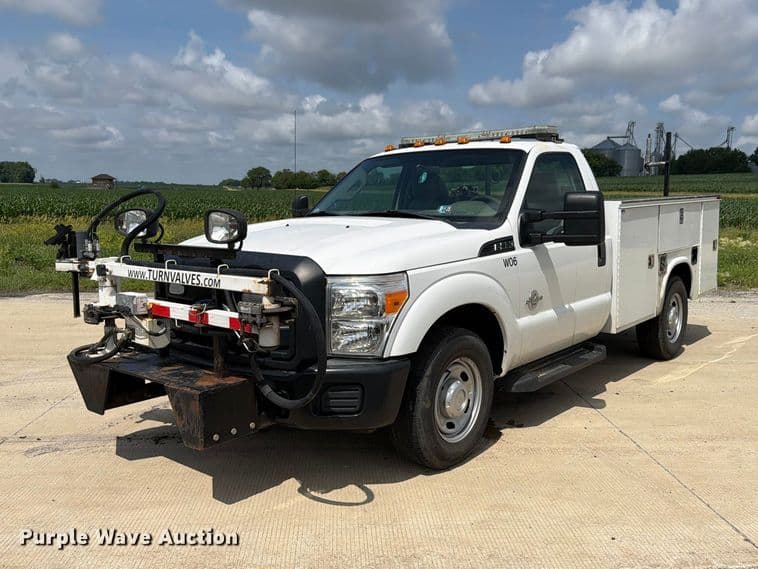 Image of Ford F-350 Primary image
