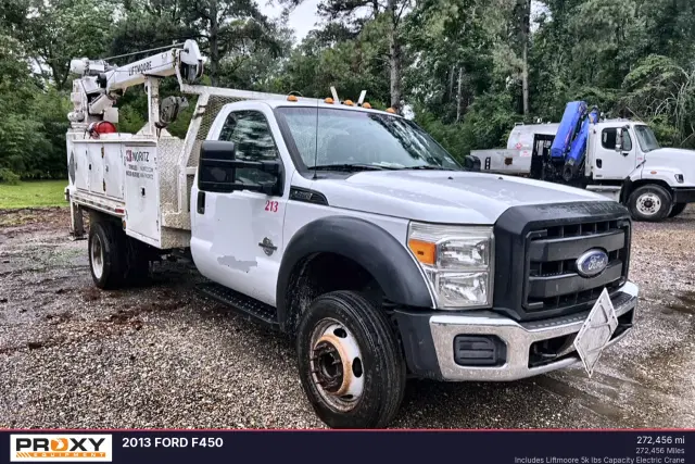 Image of Ford F-450 equipment image 1