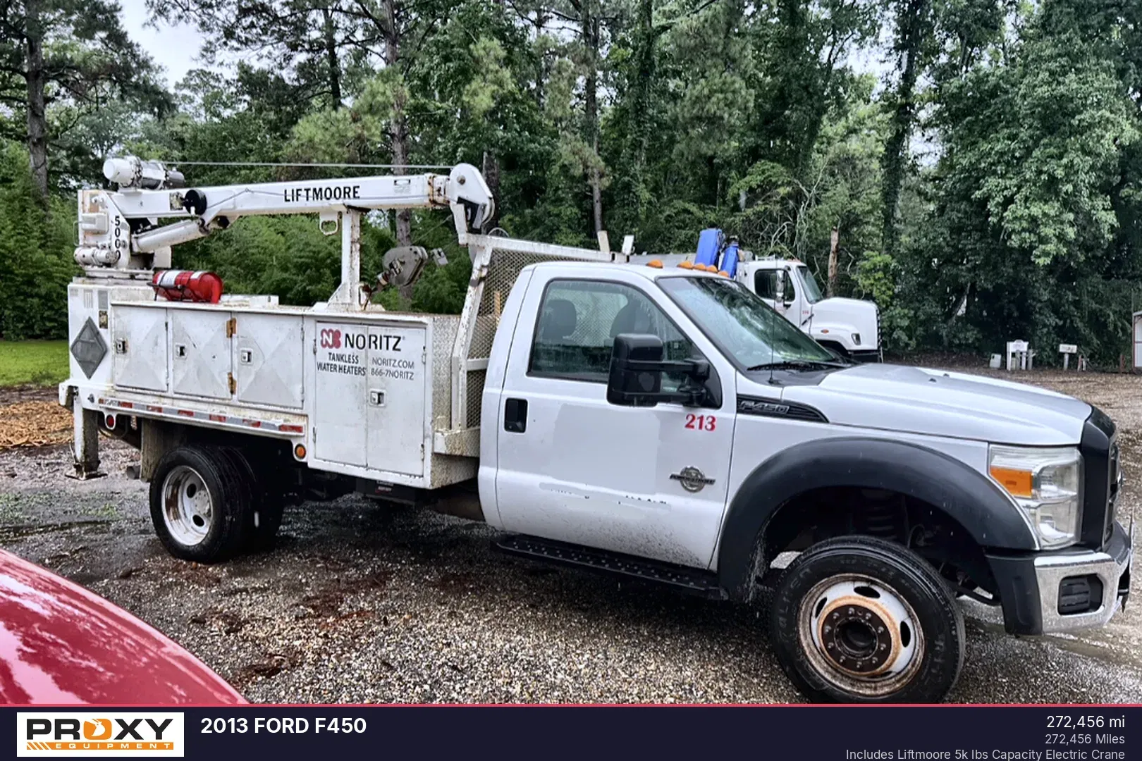 2013 Ford F-450 Equipment Image0