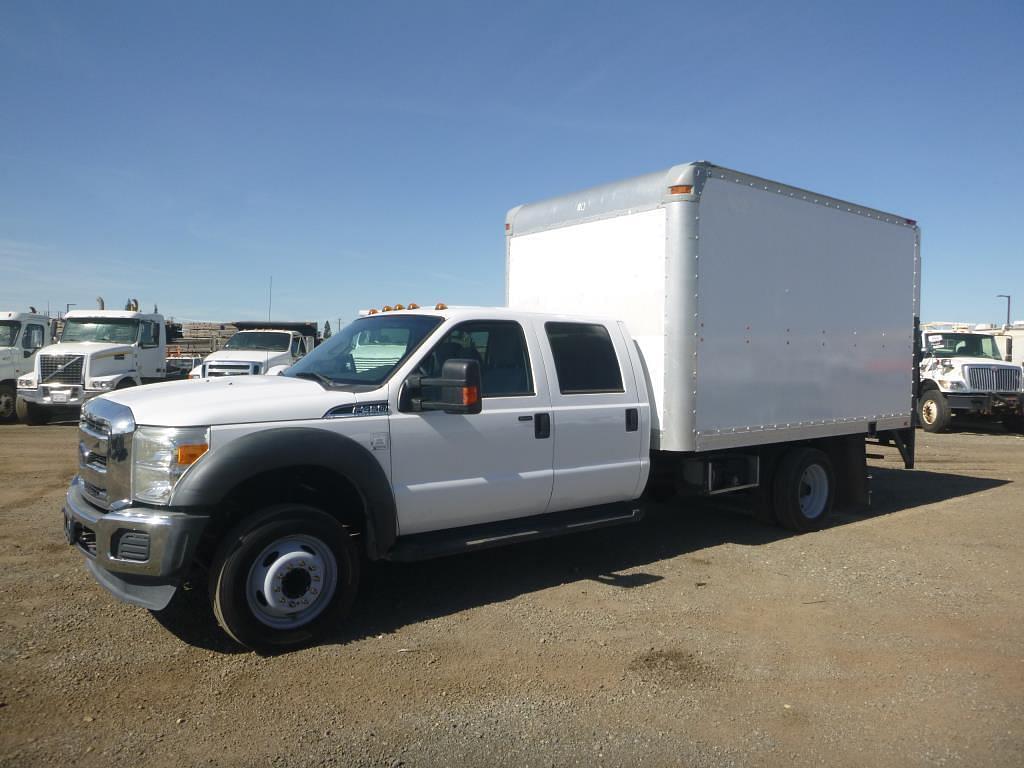Image of Ford F-450 Primary image
