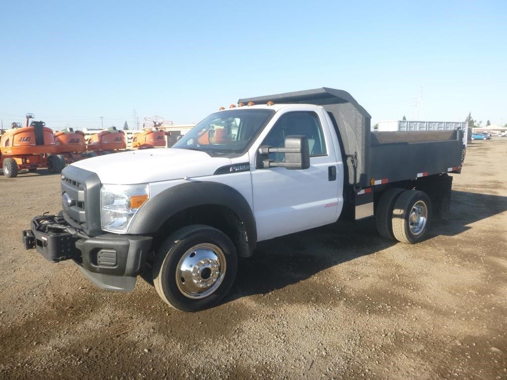2013 Ford F-450 Equipment Image0