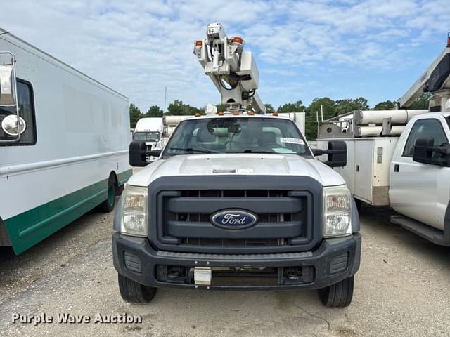 Image of Ford F-450 equipment image 1