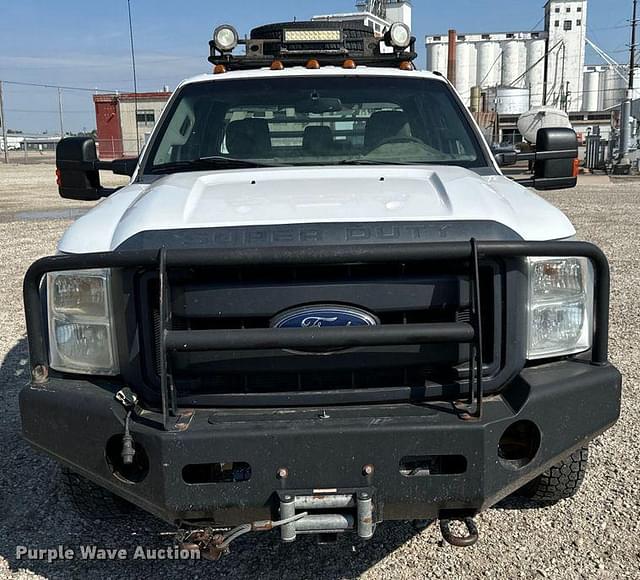 Image of Ford F-450 equipment image 1