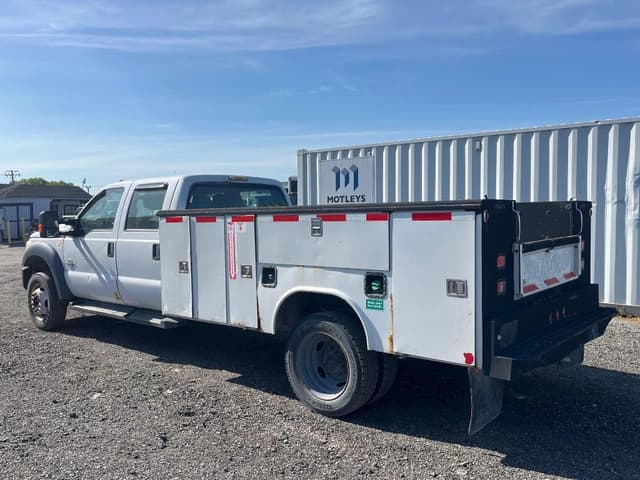 Image of Ford F-450 equipment image 1