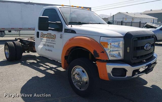 Image of Ford F-450 equipment image 2