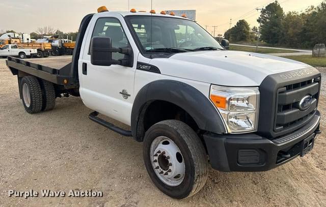 Image of Ford F-450 equipment image 2