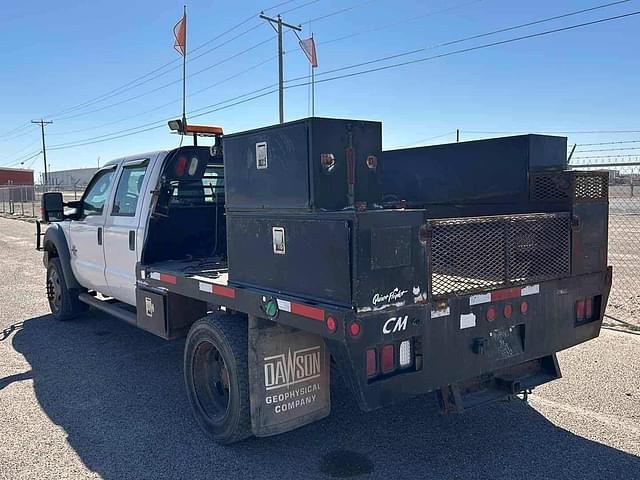 Image of Ford F-550 equipment image 3