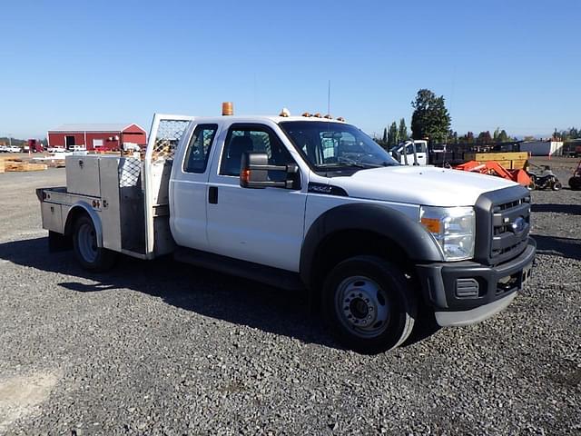 Image of Ford F-550 equipment image 1