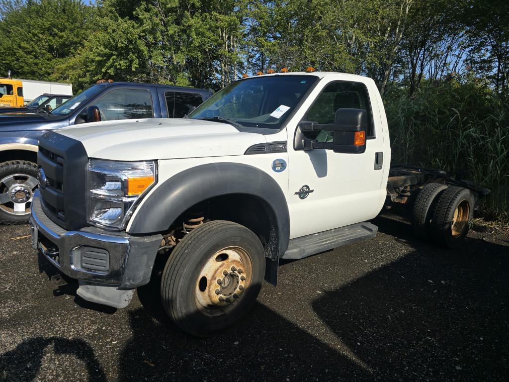Image of Ford F-550 Primary image