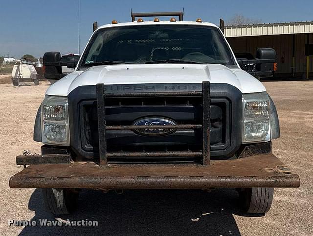 Image of Ford F-550 equipment image 1