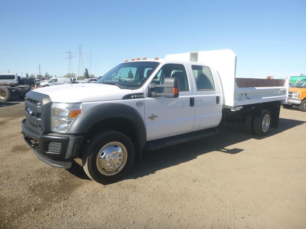 2013 Ford F-550 Equipment Image0