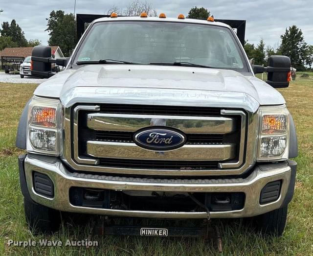 Image of Ford F-550 equipment image 1