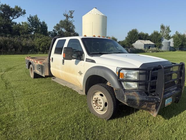 Image of Ford F-550 equipment image 1