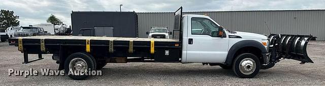 Image of Ford F-550 equipment image 3