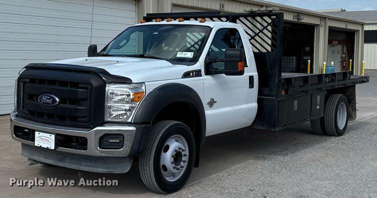 Image of Ford F-550 Primary image