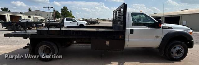 Image of Ford F-550 equipment image 3