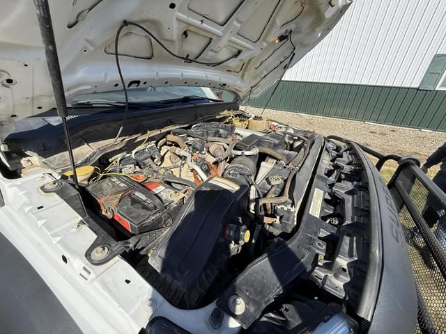 Image of Ford F-550 equipment image 4