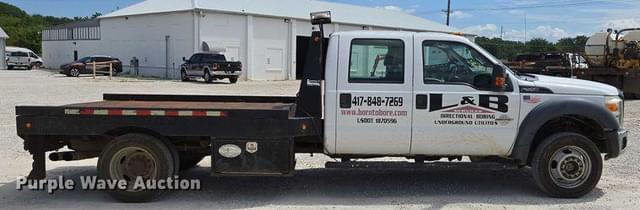 Image of Ford F-550 equipment image 3