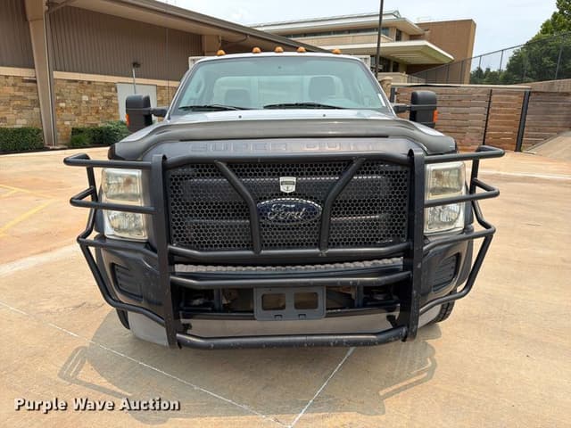Image of Ford F-550 equipment image 1
