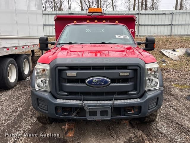 Image of Ford F-550 equipment image 1