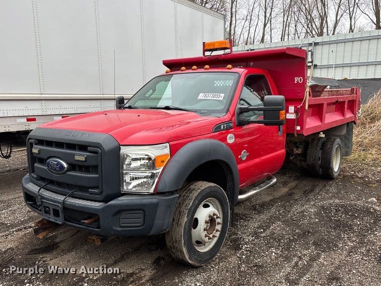 Image of Ford F-550 Primary image