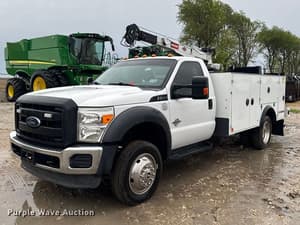 2013 Ford F-550 Image