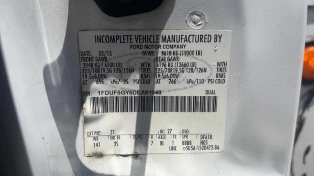 Image of Ford F-550 equipment image 2