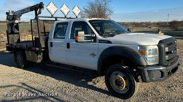 Image of Ford F-550 equipment image 2