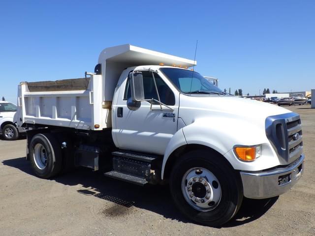 Image of Ford F-650 equipment image 1