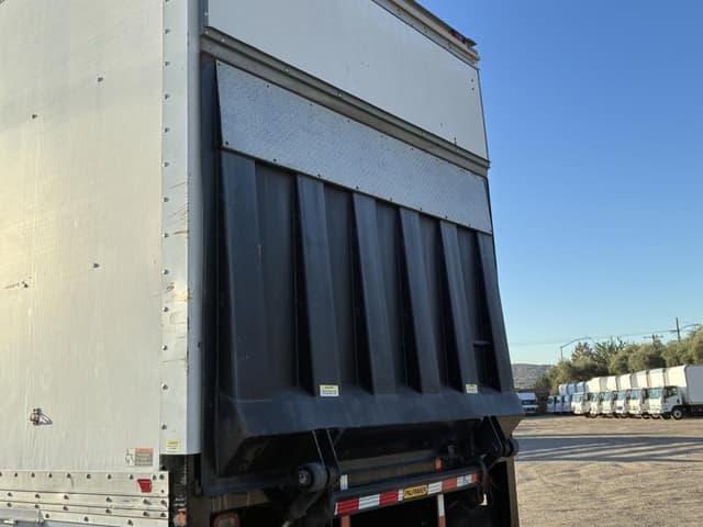 Image of Ford F-650 equipment image 4