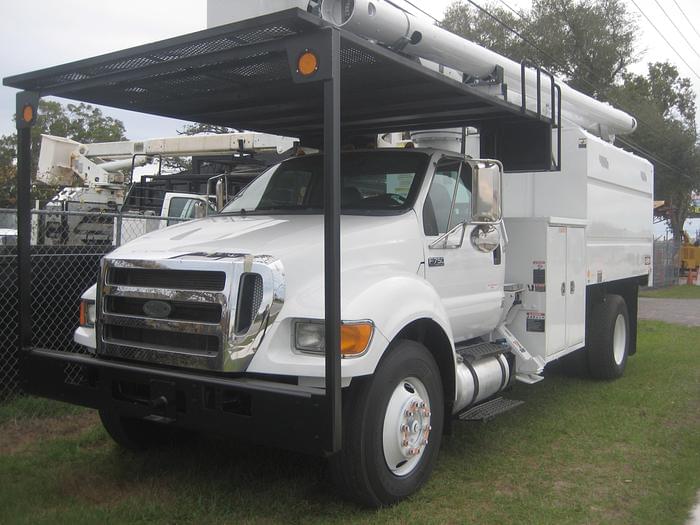 Image of Ford F-750 Primary image