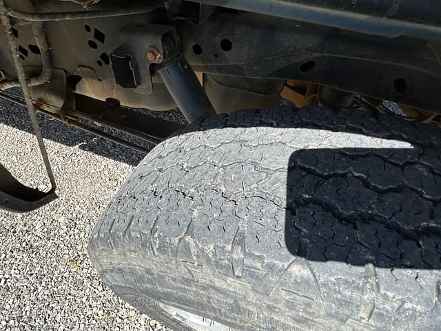 Image of Ford F-150 equipment image 4