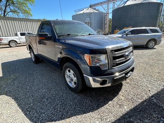 Image of Ford F-150 equipment image 1