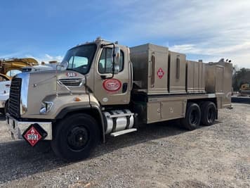 Main image Freightliner 108SD