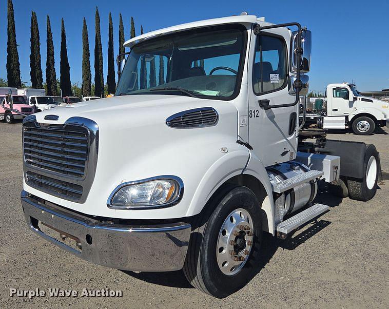 Image of Freightliner Business Class M2 Primary image