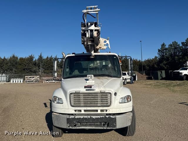 Image of Freightliner M2 equipment image 1