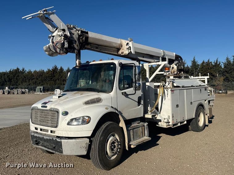 Image of Freightliner M2 Primary image
