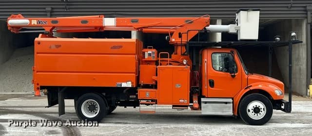 Image of Freightliner Business Class M2 equipment image 3