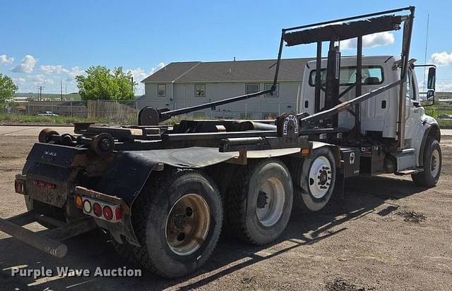 Image of Freightliner Business Class M2 equipment image 4