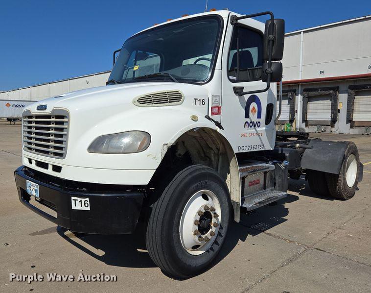 Image of Freightliner Business Class M2 Primary image