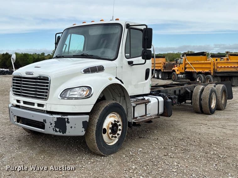 Image of Freightliner Business Class M2 Primary image