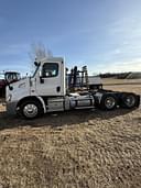 2013 Freightliner Cascadia 113 Image