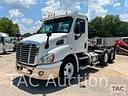 2013 Freightliner Cascadia 113 Image