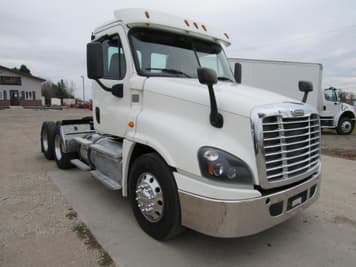 Main image Freightliner Cascadia 125