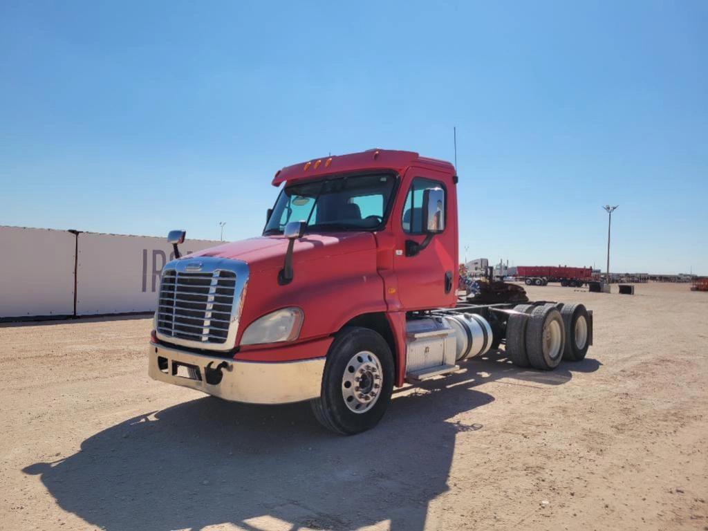 Image of Freightliner Cascadia 125 Primary image